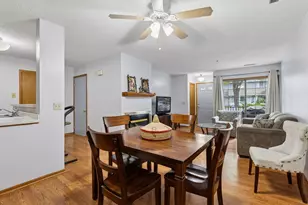 2600 Lockwood Dr, Mendota Heights, MN 55120 - Photo 12