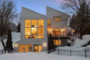 2457 Dianna Ln, Little Canada, MN 55117 - Photo 4