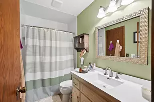 1564 Knoll Dr, Shoreview, MN 55126 - Photo 8