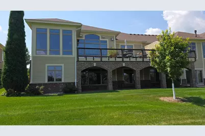 914 Somerby Parkway NE, Byron, MN 55920 - Photo 2