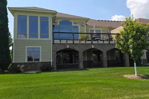914 Somerby Pkwy NE, Byron, MN 55920 - Photo 2