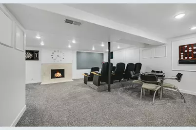 19860 Cottagewood Road, Deephaven, MN 55331 - Photo 12