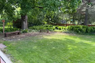 2924 Roosevelt St NE, Saint Anthony, MN 55418 - Photo 10