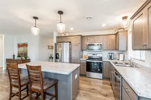 413 Fawn Run, Kenyon, MN 55946 - Photo 4