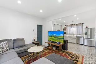 1815 Hillside Ave N, Minneapolis, MN 55411 - Photo 38