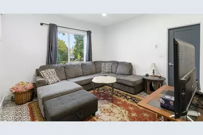 1815 Hillside Avenue N, Minneapolis, MN 55411 - Photo 8