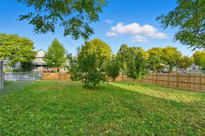 1815 Hillside Avenue N, Minneapolis, MN 55411 - Photo 26