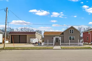 1716 Kilbourn Ave, Tomah, WI 54660 - Photo 2