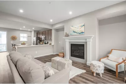 2189 Gateway Hill Road, North Saint Paul, MN 55109 - Photo 6