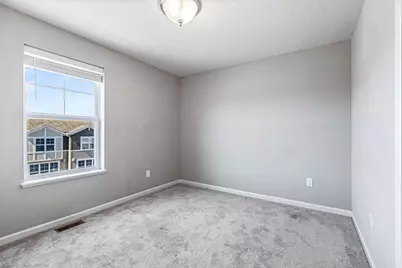 2189 Gateway Hill Road, North Saint Paul, MN 55109 - Photo 24