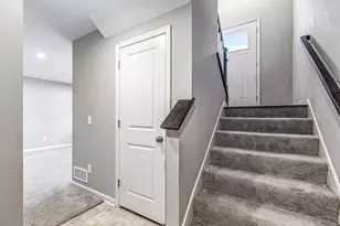 2189 Gateway Hill Rd, North Saint Paul, MN 55109 - Photo 28