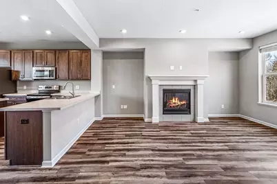 2189 Gateway Hill Road, North Saint Paul, MN 55109 - Photo 8