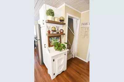 214 Markley Avenue N, Thief River Falls, MN 56701 - Photo 16