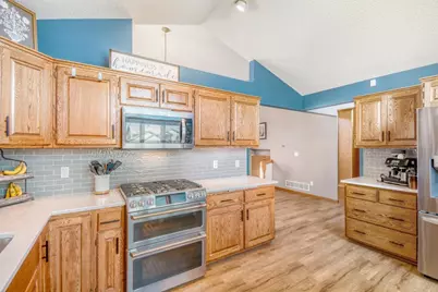 22101 Marie Avenue, Rogers, MN 55374 - Photo 2