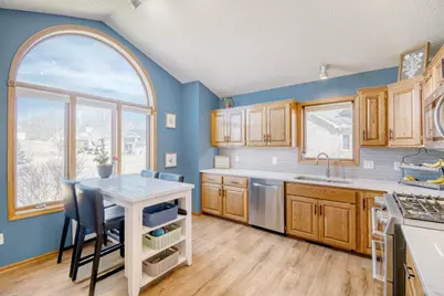 22101 Marie Avenue, Rogers, MN 55374 - Photo 4