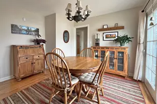 891 Nebraska Ave W, Saint Paul, MN 55117 - Photo 6