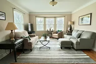 891 Nebraska Ave W, Saint Paul, MN 55117 - Photo 2