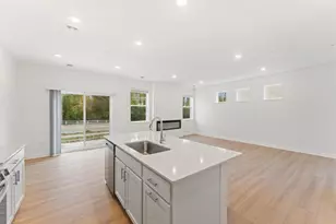 10540 Harbor Ln N, Maple Grove, MN 55369 - Photo 4