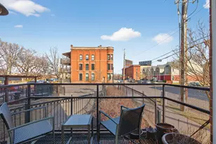 314 E 18th St, Minneapolis, MN 55404 - Photo 22