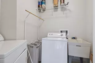 314 E 18th St, Minneapolis, MN 55404 - Photo 18