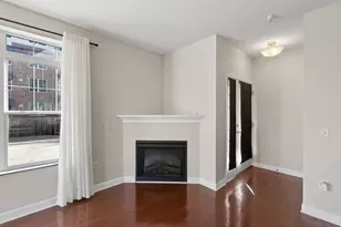 314 E 18th St, Minneapolis, MN 55404 - Photo 8