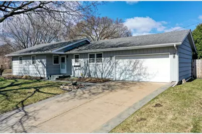725 Pontiac Place, Mendota Heights, MN 55120 - Photo 8