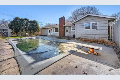 725 Pontiac Place, Mendota Heights, MN 55120 - Photo 34