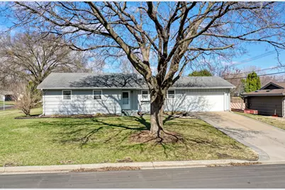 725 Pontiac Place, Mendota Heights, MN 55120 - Photo 6