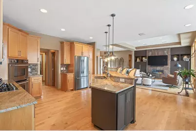 21115 Ridgewood Trail, Lakeville, MN 55044 - Photo 8