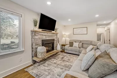 1566 Highway 96 E, White Bear Lake, MN 55110 - Photo 6