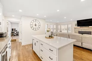 1566 Hwy 96 E, White Bear Lake, MN 55110 - Photo 4