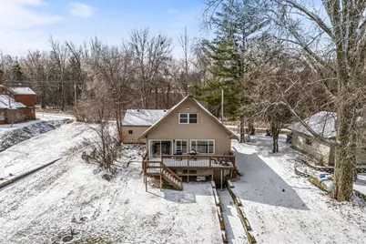 2358 Crest Way, Rush City, MN 55069 - Photo 14