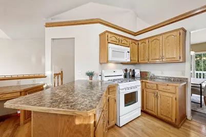 212 Greenbriar Lane, Buffalo, MN 55313 - Photo 6