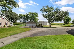 11462 Hwy 15, Brownton, MN 55312 - Photo 10