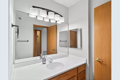 600 N 2nd Street #112, Minneapolis, MN 55401 - Photo 30