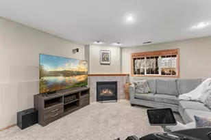 10924 Fox Hollow Ln N, Champlin, MN 55316 - Photo 14