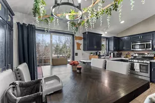 10924 Fox Hollow Ln N, Champlin, MN 55316 - Photo 6