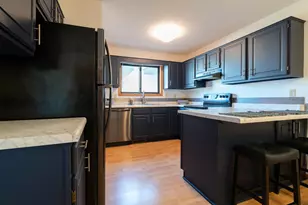 5425 Orleans Ln N, Plymouth, MN 55442 - Photo 6