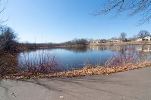 5425 Orleans Ln N, Plymouth, MN 55442 - Photo 28
