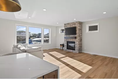 2388 Laurie Court, Roseville, MN 55113 - Photo 26