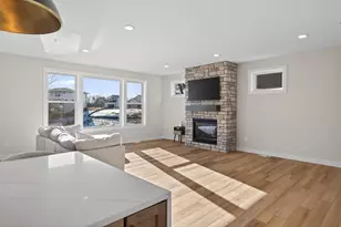 2388 Laurie Ct, Roseville, MN 55113 - Photo 26