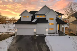 2388 Laurie Ct, Roseville, MN 55113 - Photo 90