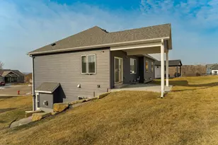 2667 Century Pne Ln NE, Rochester, MN 55906 - Photo 36