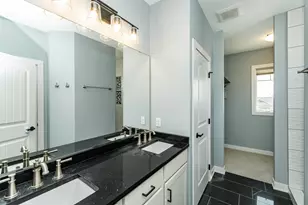 2667 Century Pne Ln NE, Rochester, MN 55906 - Photo 14