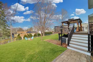 8500 34th Ave N, New Hope, MN 55427 - Photo 30