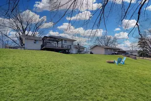 8500 34th Ave N, New Hope, MN 55427 - Photo 34