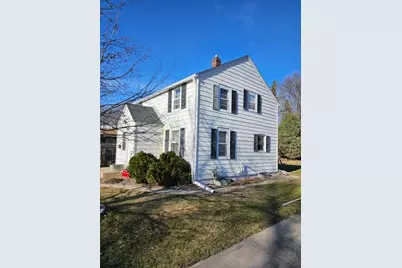 611 11th Street SW, Willmar, MN 56201 - Photo 2