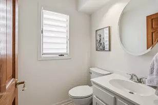 629 Maple Park Dr, Mendota Heights, MN 55118 - Photo 16