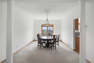 17792 Hickory Trail, Lakeville, MN 55044 - Photo 8