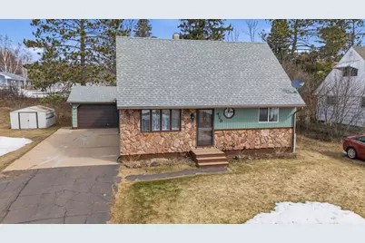 429 Coventry Road, Hoyt Lakes, MN 55750 - Photo 2